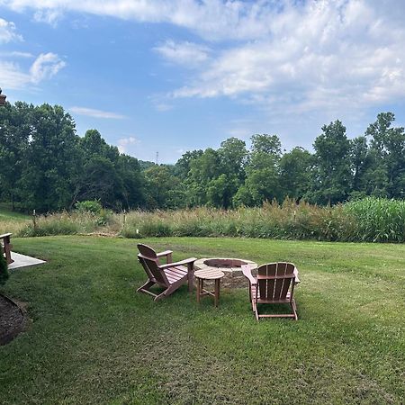 Cozy 1 Bedroom Cabin In The Heart Of Jonesborough المظهر الخارجي الصورة