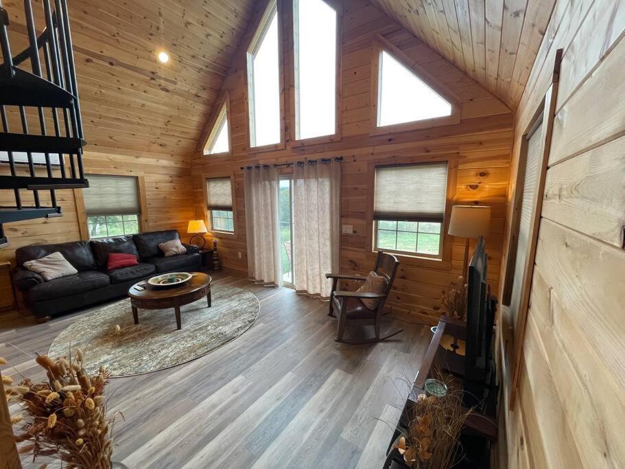 Cozy 1 Bedroom Cabin In The Heart Of Jonesborough المظهر الخارجي الصورة